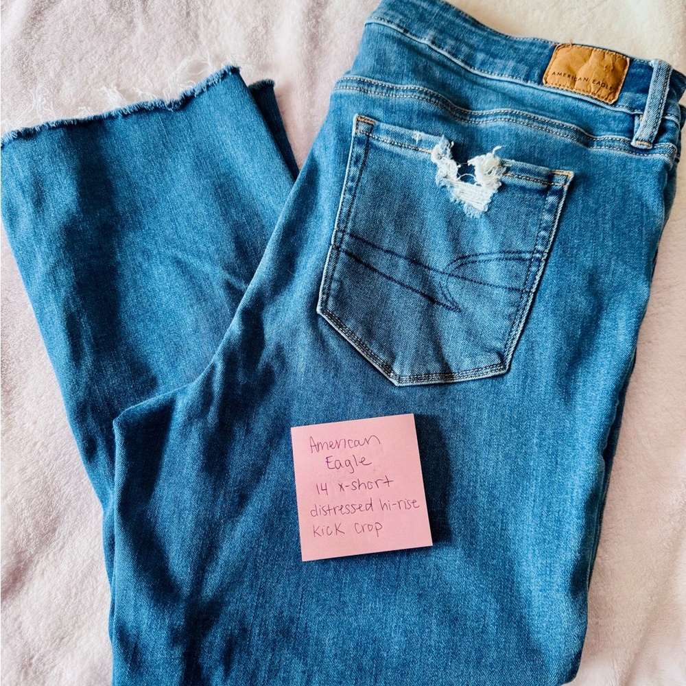 American Eagle Outfitters Distressed Blue Cropped Jeans